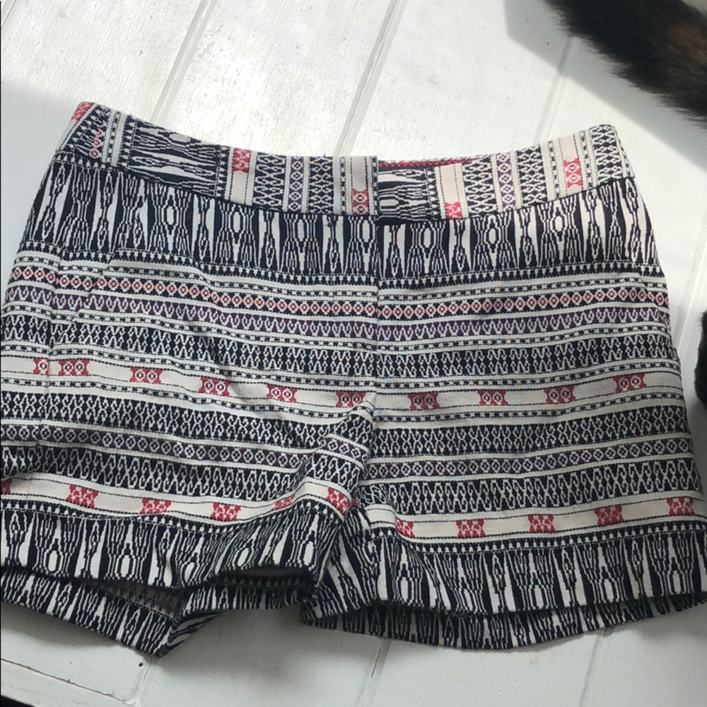 Beautiful pattern and textured shorts